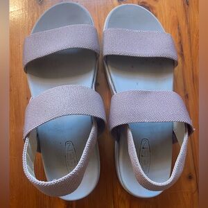 Keen Women’s Elle Backstrap Sandal, US 9.5